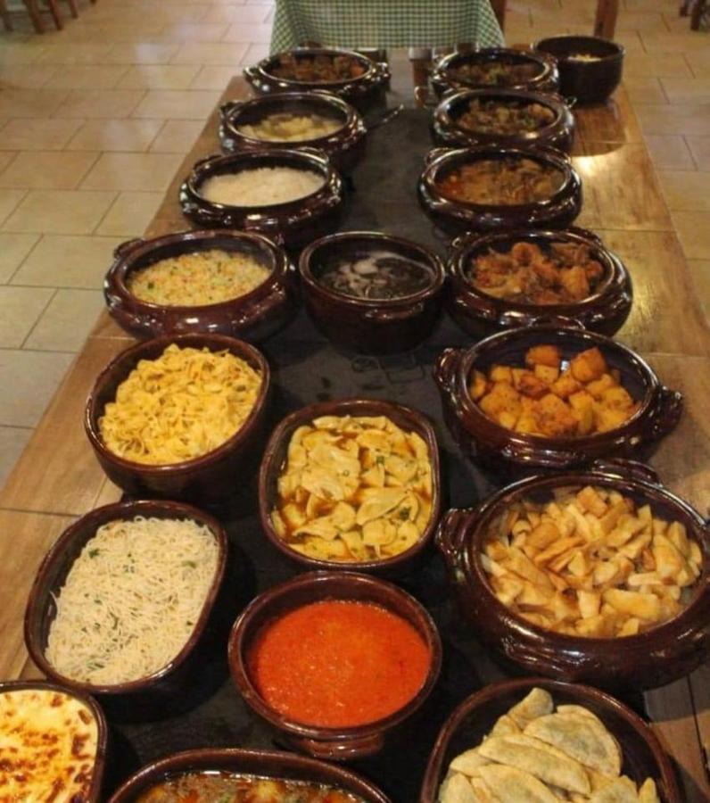 Estalagem Restaurante E Sítio Nona Lurdes *